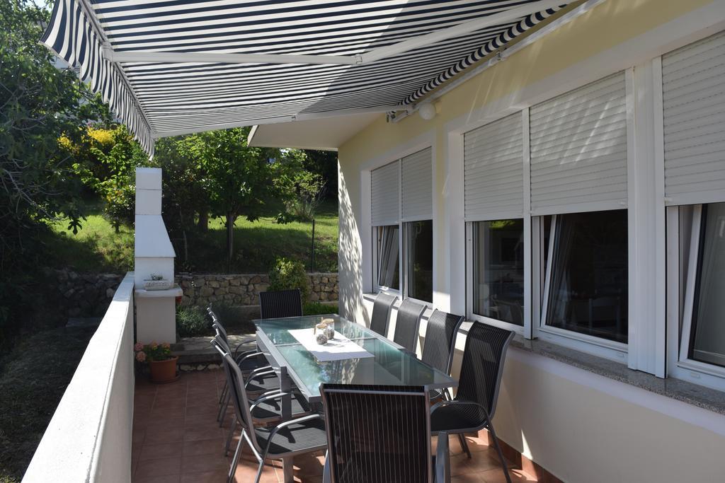 Apartment Branka Banjol Exterior foto